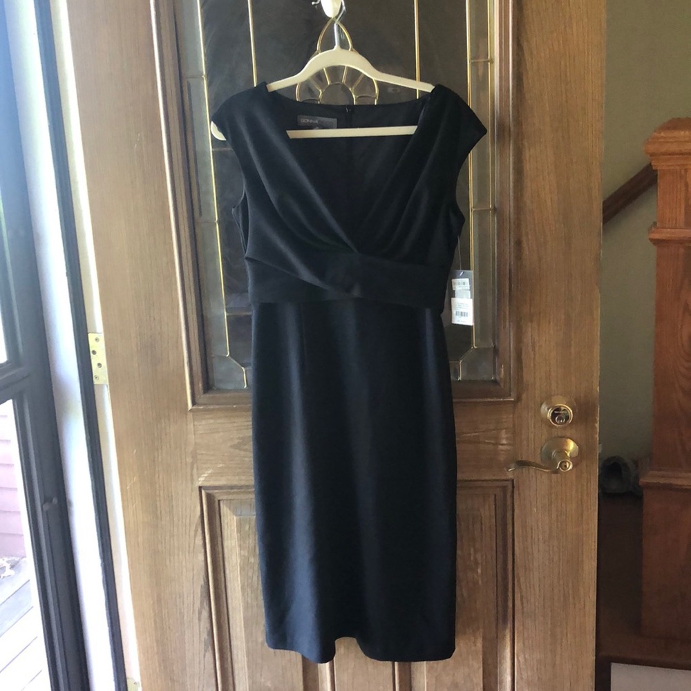 Donna Ricco black dress